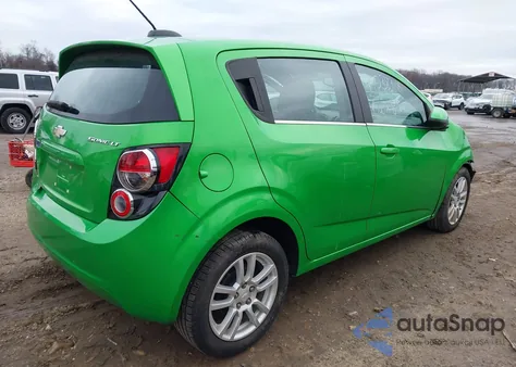 2015 Chevrolet Sonic Lt Auto z USA, uszkodzony, nr VIN 1G1JC6SH4F4150933